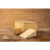 Brânză Maturată Natur Din Lapte Crud ECO A2 – 100% Grass-Fed